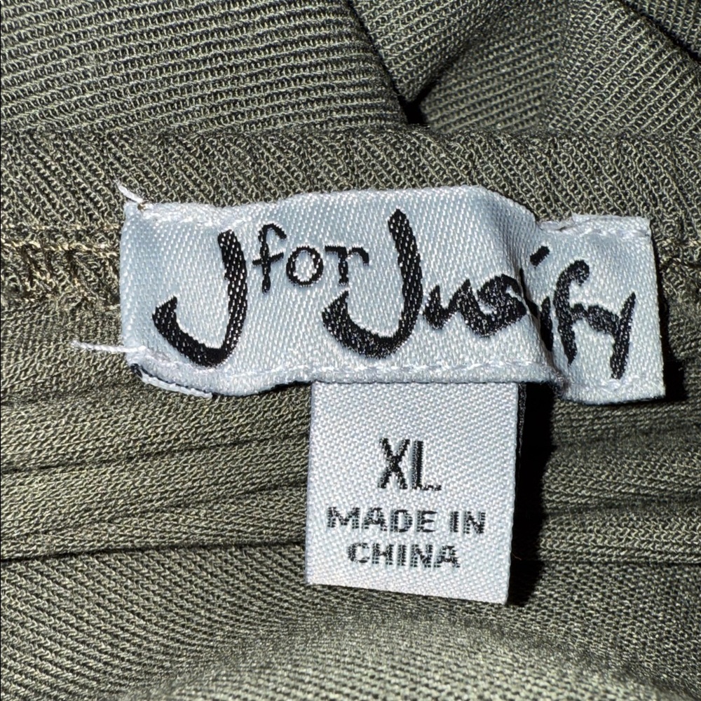 J for Justify Dark Green Button-Front Midi Dress - Picture 6 of 6